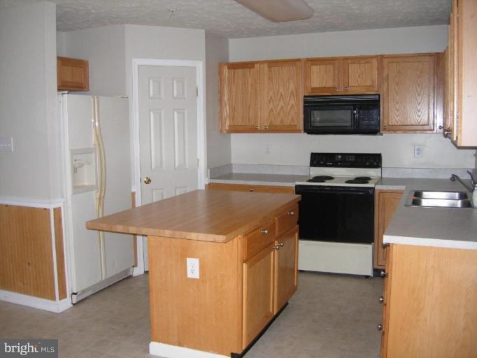 403 Buttonwoods Road Elkton, MD 21921 - Photo 4 of 8 Kitchen #2