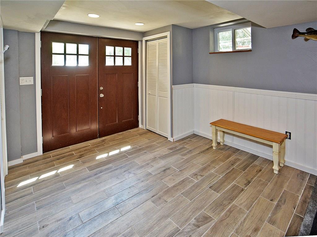 6028 Baker School Road Trafford, PA 15085 - Photo 4 of 24 Gallery Image 4