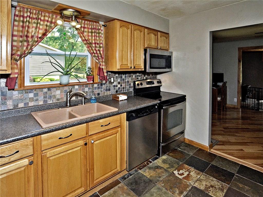 6028 Baker School Road Trafford, PA 15085 - Photo 10 of 24 Gallery Image 10