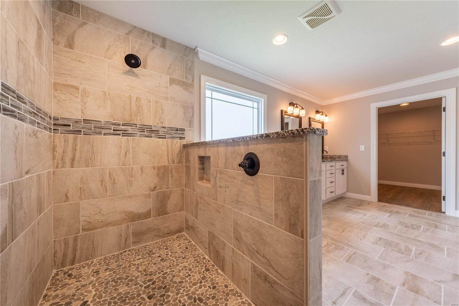 1722 Norman Road Marion, IL 62959 - Photo 12 of 28