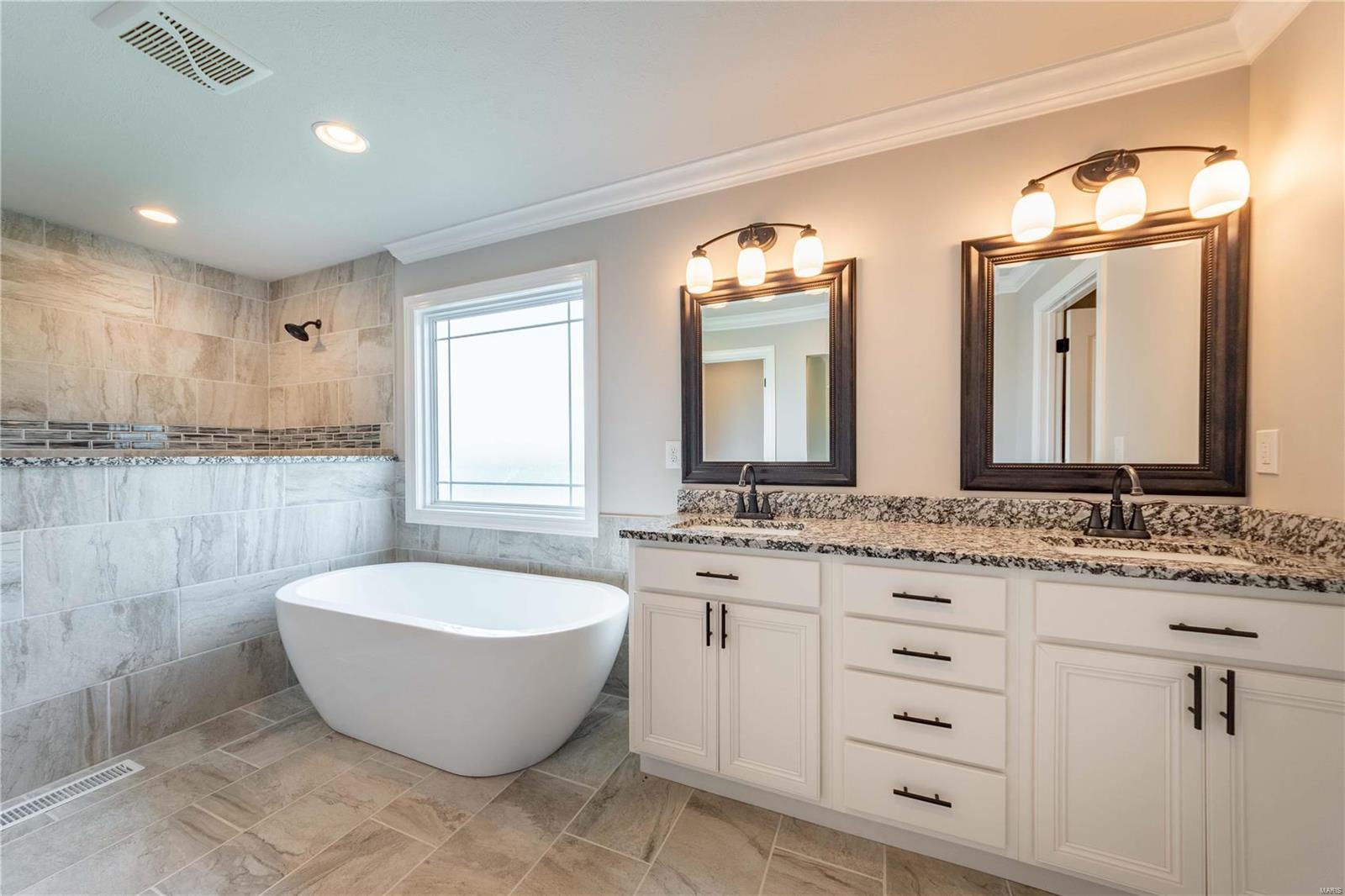 1722 Norman Road Marion, IL 62959 - Photo 13 of 28
