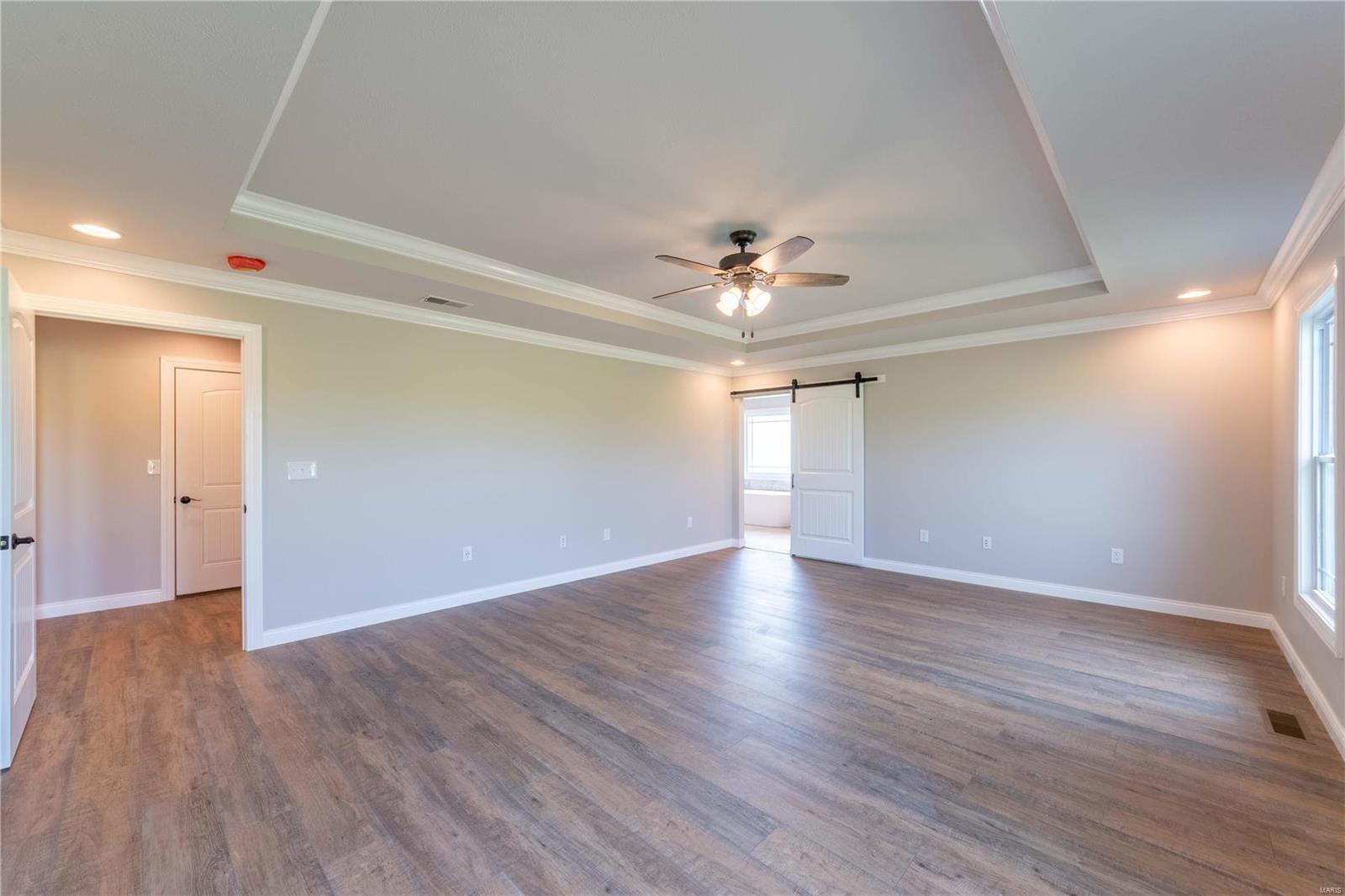 1722 Norman Road Marion, IL 62959 - Photo 4 of 28