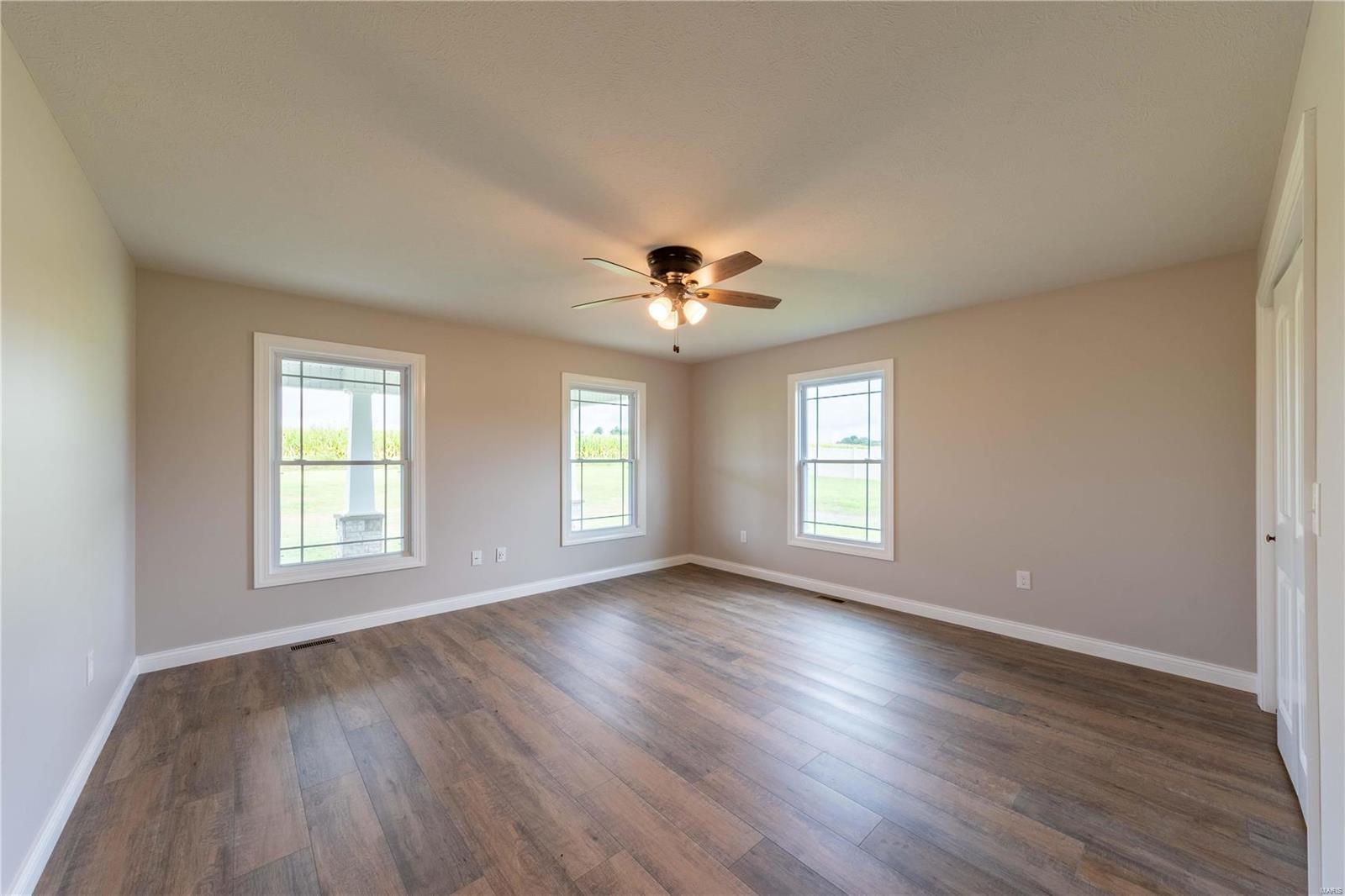 1722 Norman Road Marion, IL 62959 - Photo 7 of 28