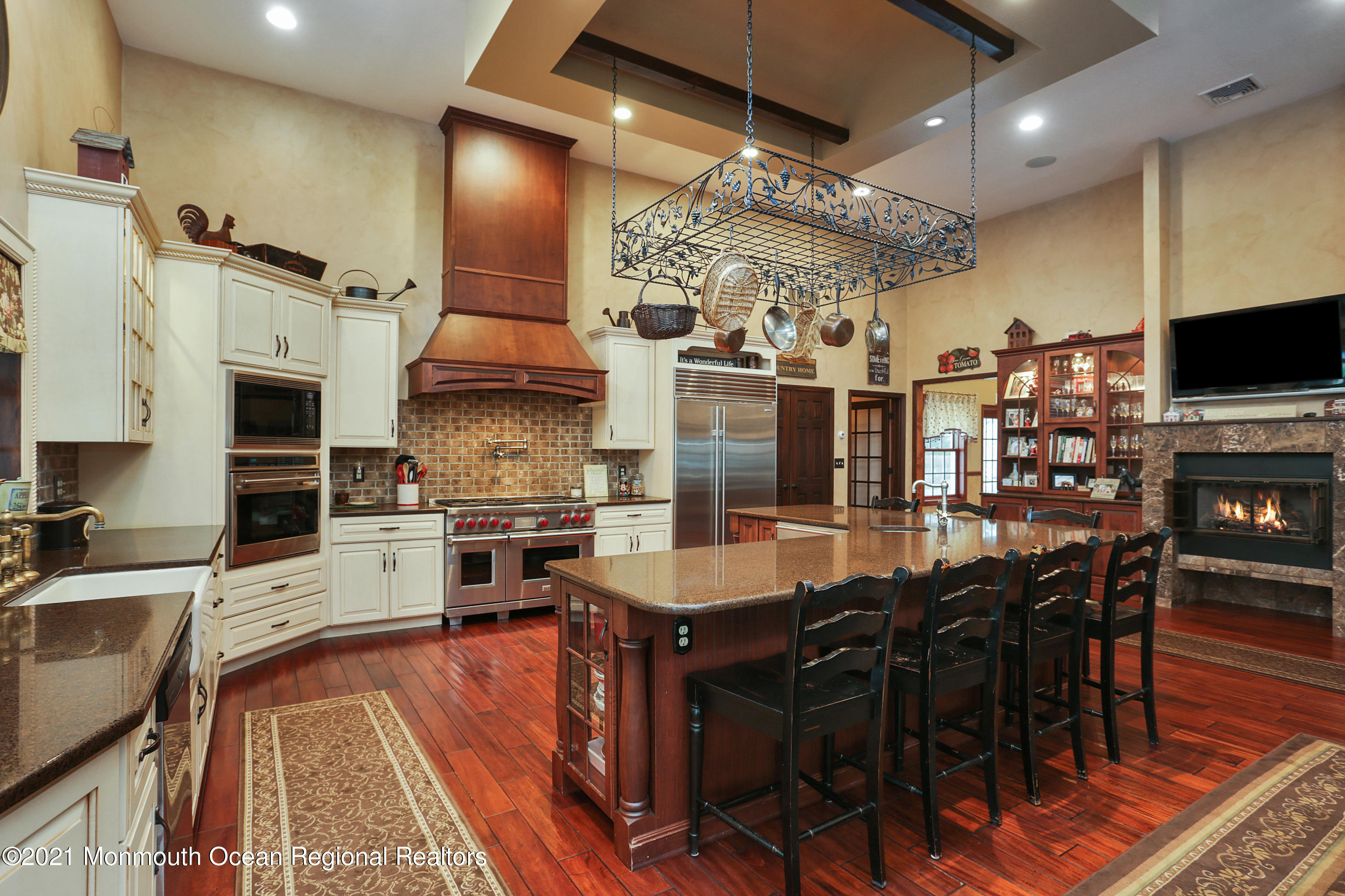 60 Creamery Road Colts Neck, NJ 07722 - Photo 7 of 62 IMG_3289-2