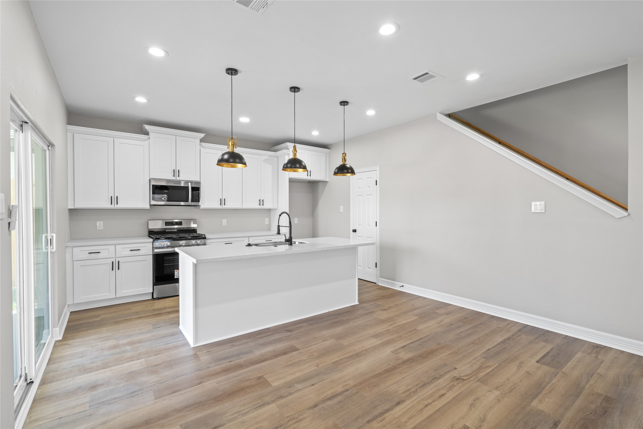 813 Barbara Mae Street Houston, TX 77015 - Photo 14 of 36