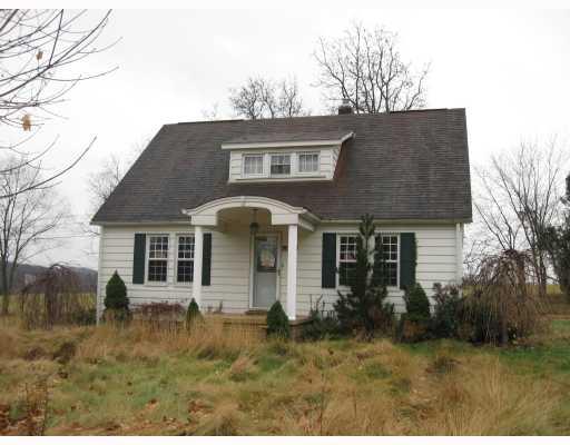 166 Weckerly Road Butler, PA 16002 - Photo 1 of 3 Exterior Front.
