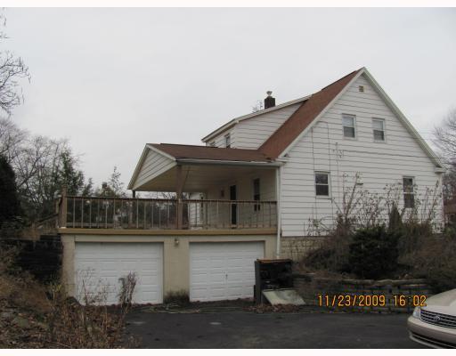 166 Weckerly Road Butler, PA 16002 - Photo 2 of 3 Exterior Back.