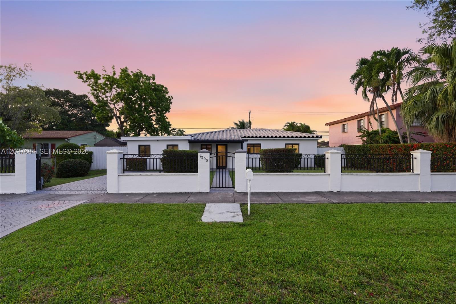 7395 Southwest 39th Street Miami, FL 33155 - Photo 2 of 48