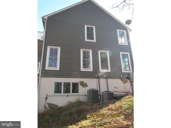 1875 Tulpe Way Riegelsville, PA 18077 - Photo 24 of 25 Exterior Side