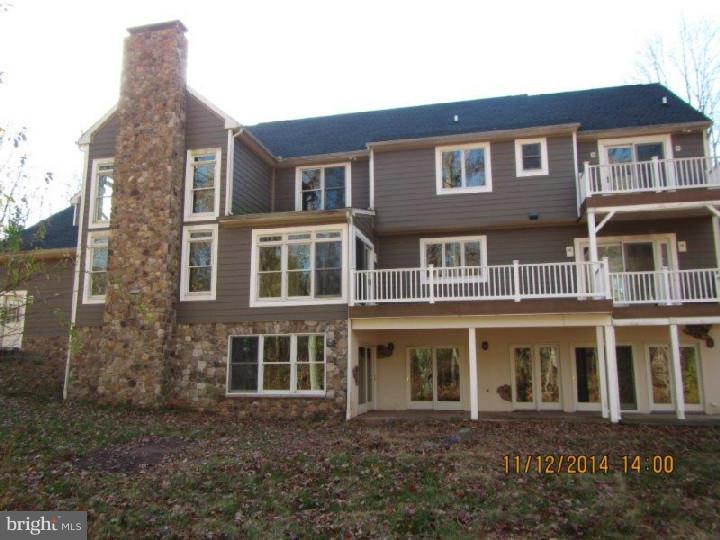 1875 Tulpe Way Riegelsville, PA 18077 - Photo 25 of 25 Exterior Back
