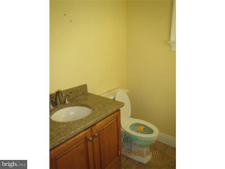 1875 Tulpe Way Riegelsville, PA 18077 - Photo 6 of 25 Half Bath