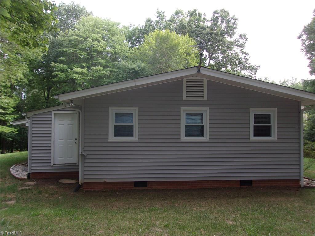 794 Skycrest Country Road Asheboro, NC 27205 - Photo 14 of 19 Gallery Image 14