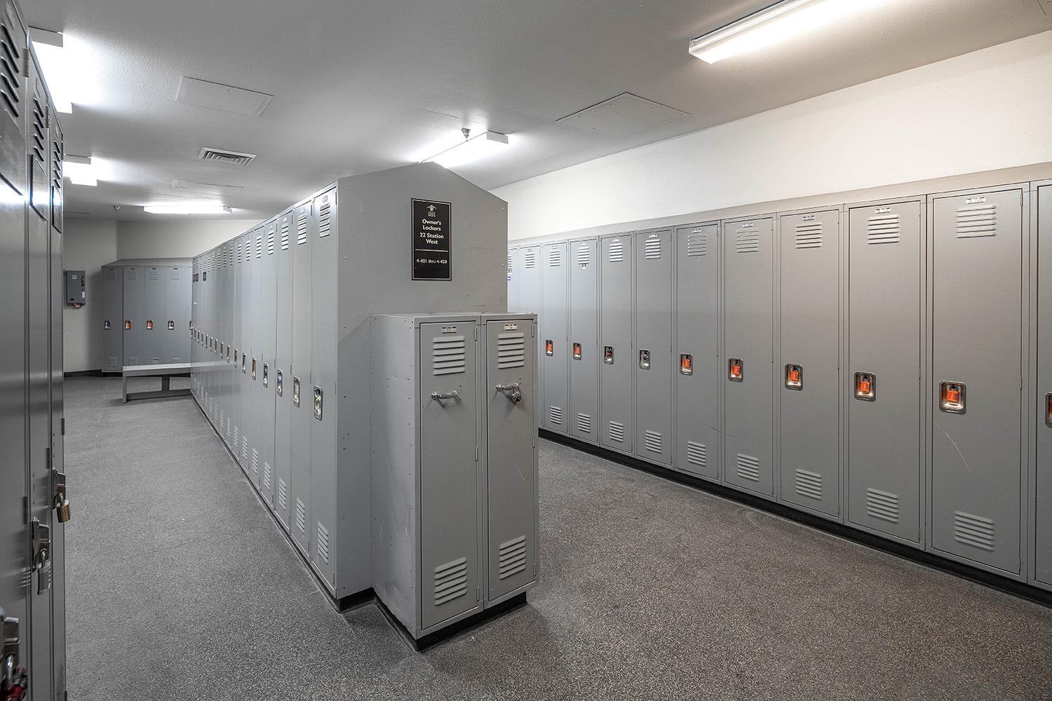 1985 Olympic Vly Road, Unit 2424 Olympic Valley, CA 96146 - Photo 21 of 21 a view of a hallway