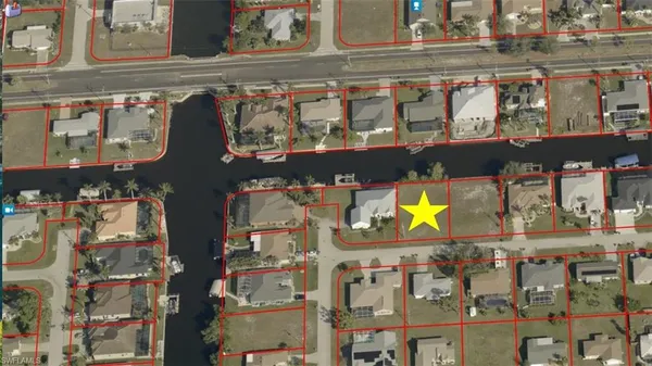 $280,000 | 427 Southwest 40th Terrace, Cape Coral, FL 33914