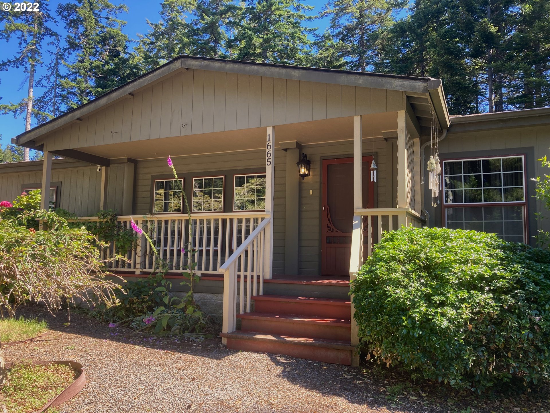 1665 Kristi Loop Lakeside, OR 97449 - Photo 1 of 31 Gallery Image 1