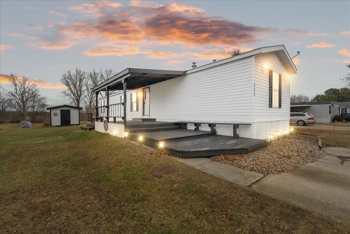 323 Oak Ridge Street Mason, MI 48854 - Photo 1 of 23 01-Media Jett - 22