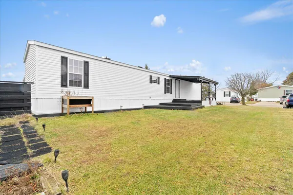 $52,499 | 323 Oak Ridge Street, Mason, MI 48854