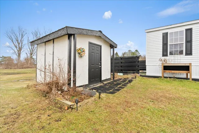 $52,499 | 323 Oak Ridge Street, Mason, MI 48854