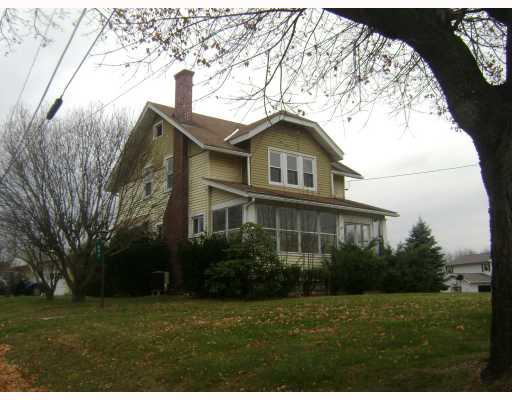 607 Mercer Road Butler, PA 16001 - Photo 1 of 11 Exterior Front.