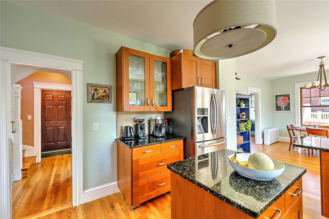 139 Sessions Street Providence, RI 02906 - Photo 19 of 50