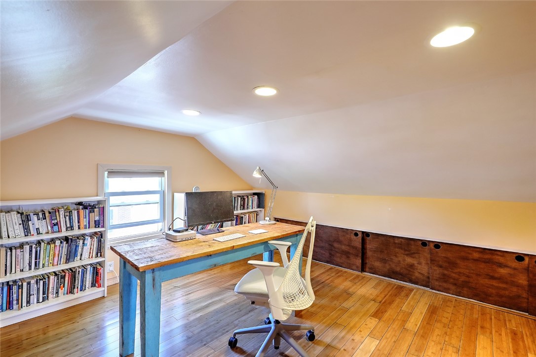139 Sessions Street Providence, RI 02906 - Photo 35 of 50