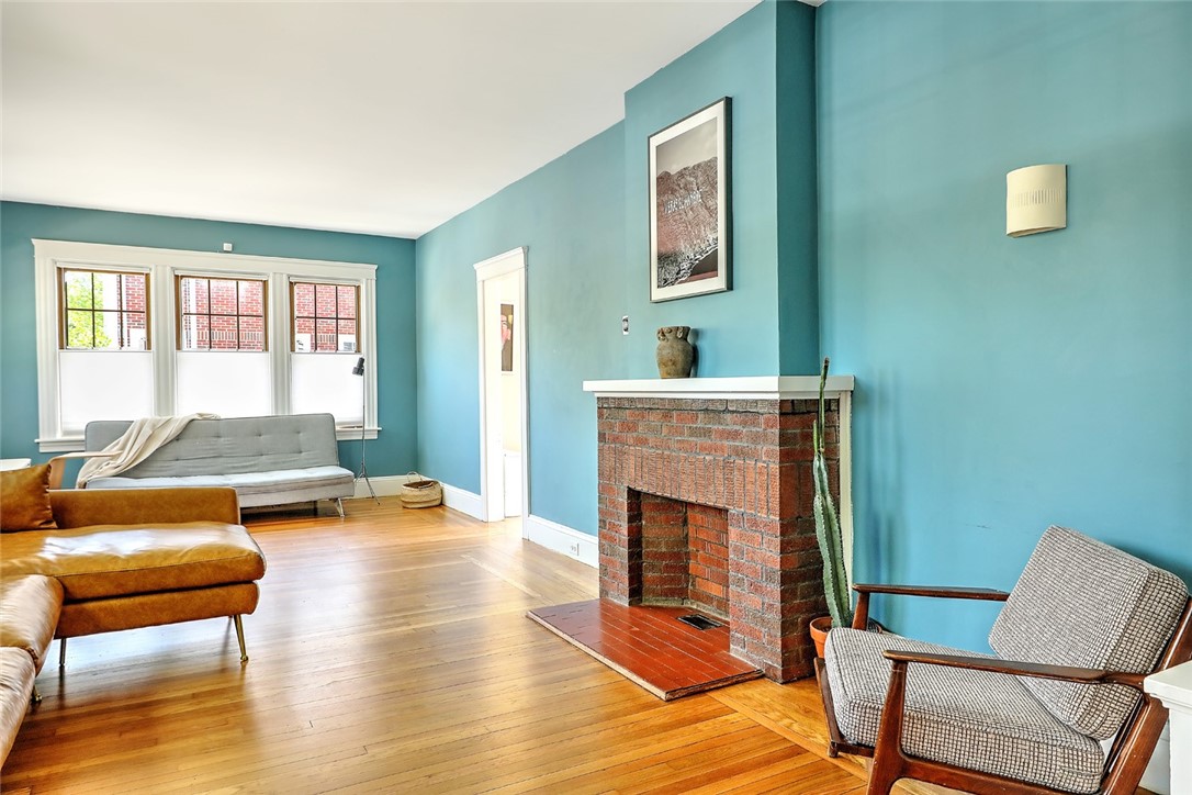 139 Sessions Street Providence, RI 02906 - Photo 6 of 50