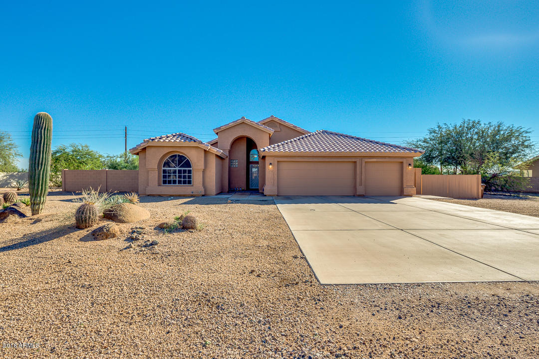 01-Desert Ranch