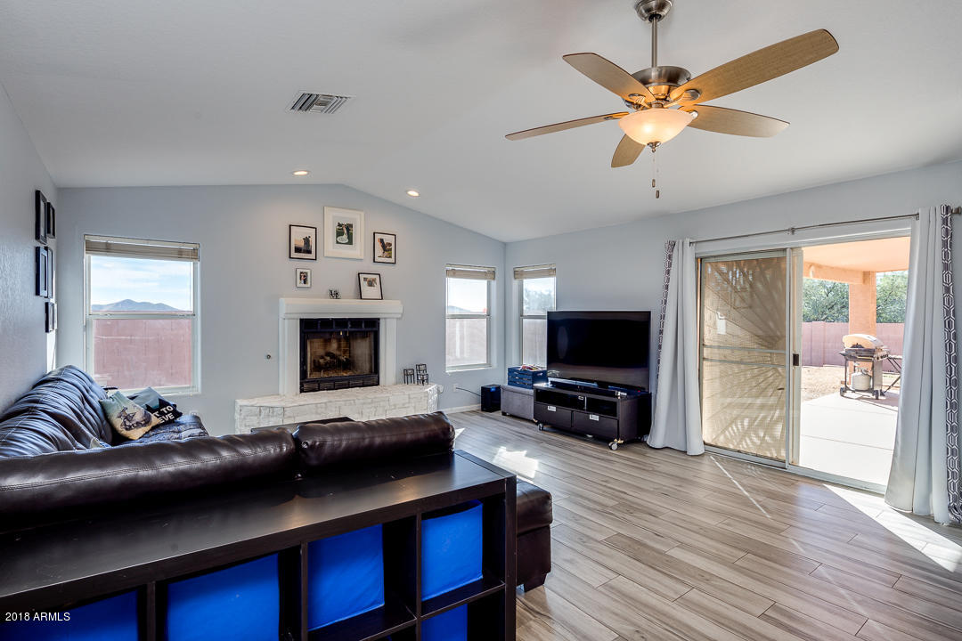 429 East Desert Ranch Road Phoenix, AZ 85086 - Photo 17 of 41 17-Desert Ranch