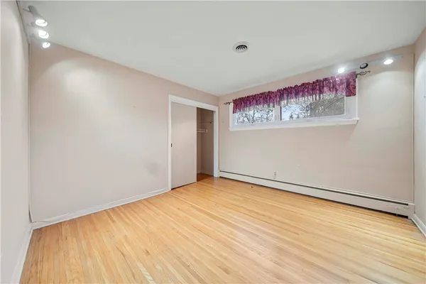 $249,900 | 34 Lochnavar Parkway, Pittsford, NY 14534