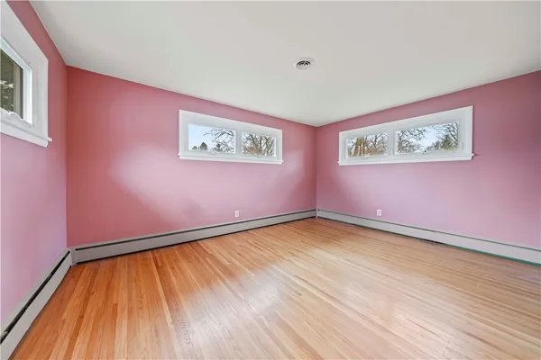 $249,900 | 34 Lochnavar Parkway, Pittsford, NY 14534