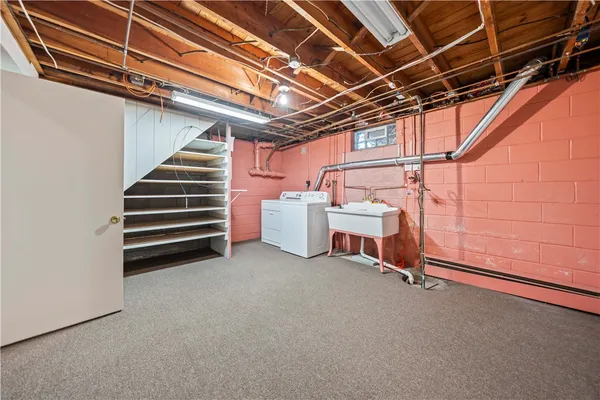 $249,900 | 34 Lochnavar Parkway, Pittsford, NY 14534