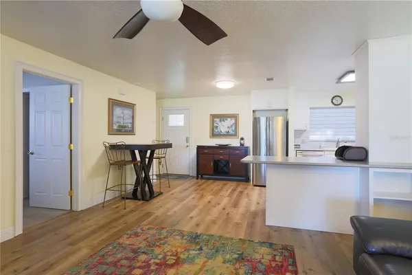 $415,000 | 260 South Central Avenue, Umatilla, FL 32784