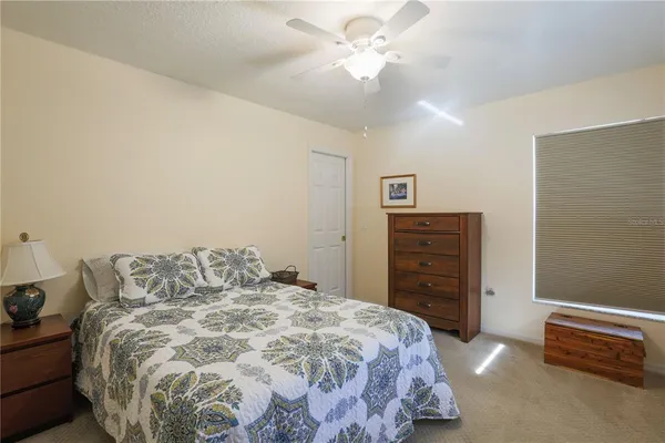 $415,000 | 260 South Central Avenue, Umatilla, FL 32784