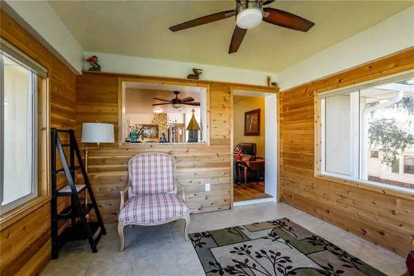 $415,000 | 260 South Central Avenue, Umatilla, FL 32784