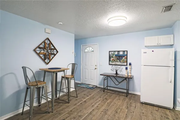 $415,000 | 260 South Central Avenue, Umatilla, FL 32784