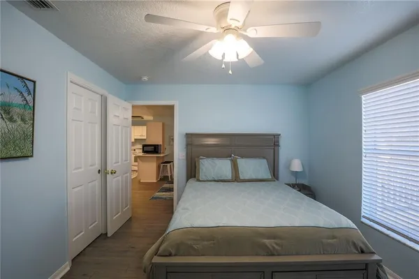 $415,000 | 260 South Central Avenue, Umatilla, FL 32784