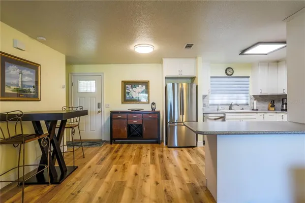 $415,000 | 260 South Central Avenue, Umatilla, FL 32784