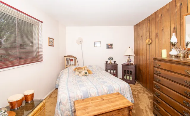 $379,900 | 505 Oak Crest Drive, Kendallville, IN 46755