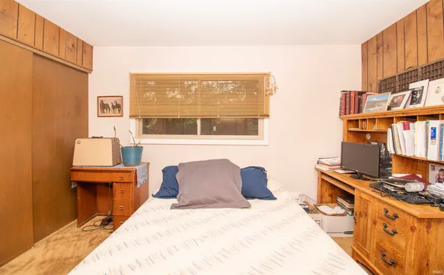 $379,900 | 505 Oak Crest Drive, Kendallville, IN 46755