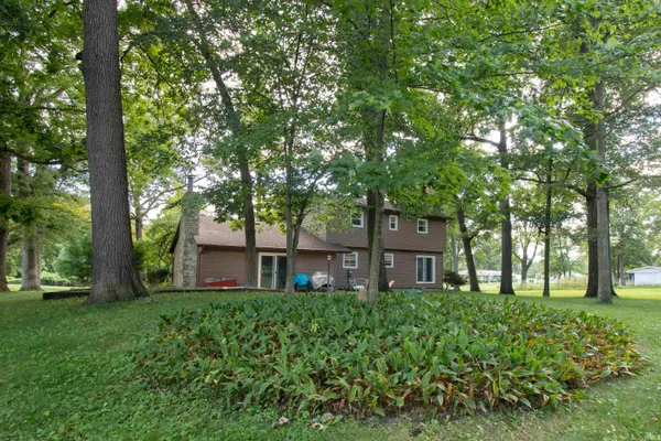 $374,500 | 505 Oak Crest Drive, Kendallville, IN 46755