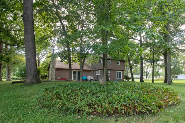 $379,900 | 505 Oak Crest Drive, Kendallville, IN 46755