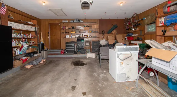 $374,500 | 505 Oak Crest Drive, Kendallville, IN 46755