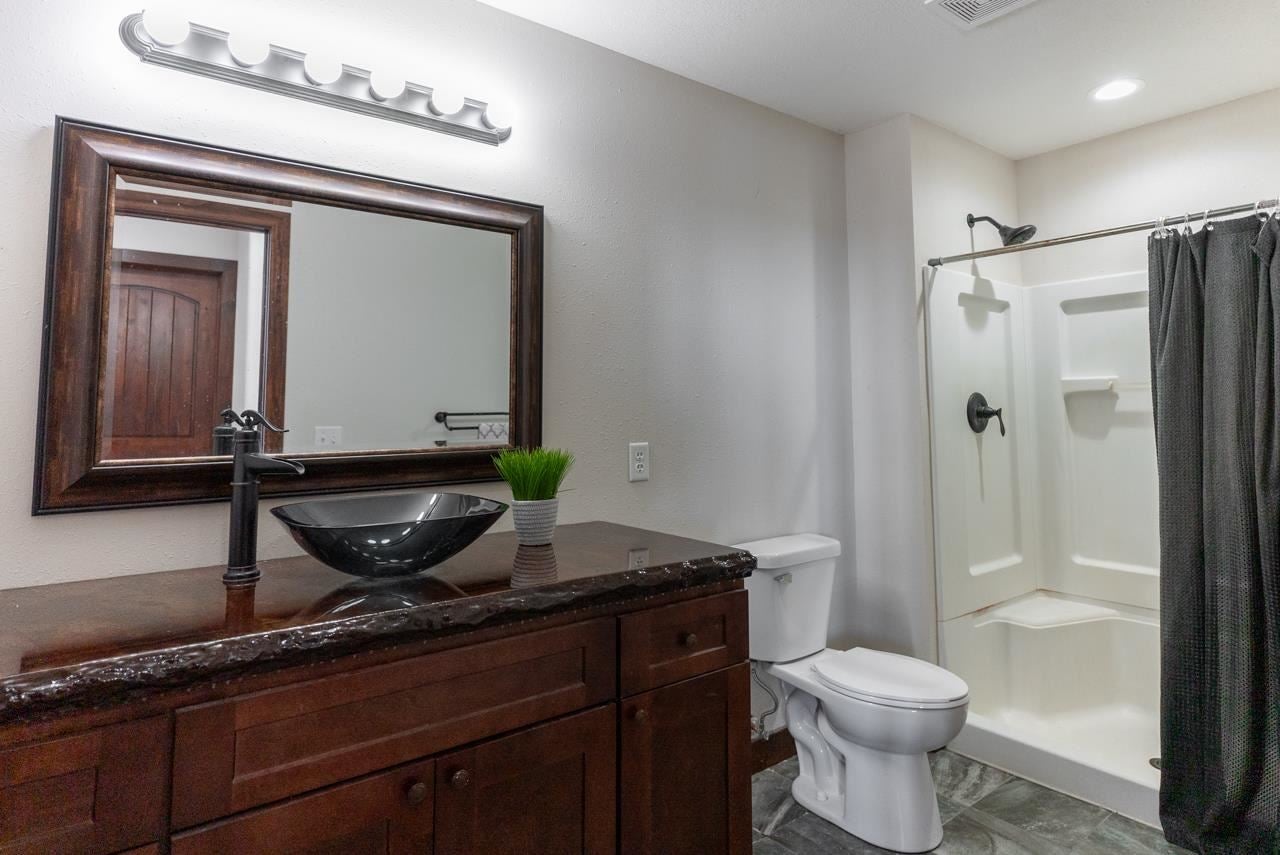 25671 Golden Pond Road Southeast Lone Tree, IA 52755 - Photo 23 of 31 Gallery Image 23