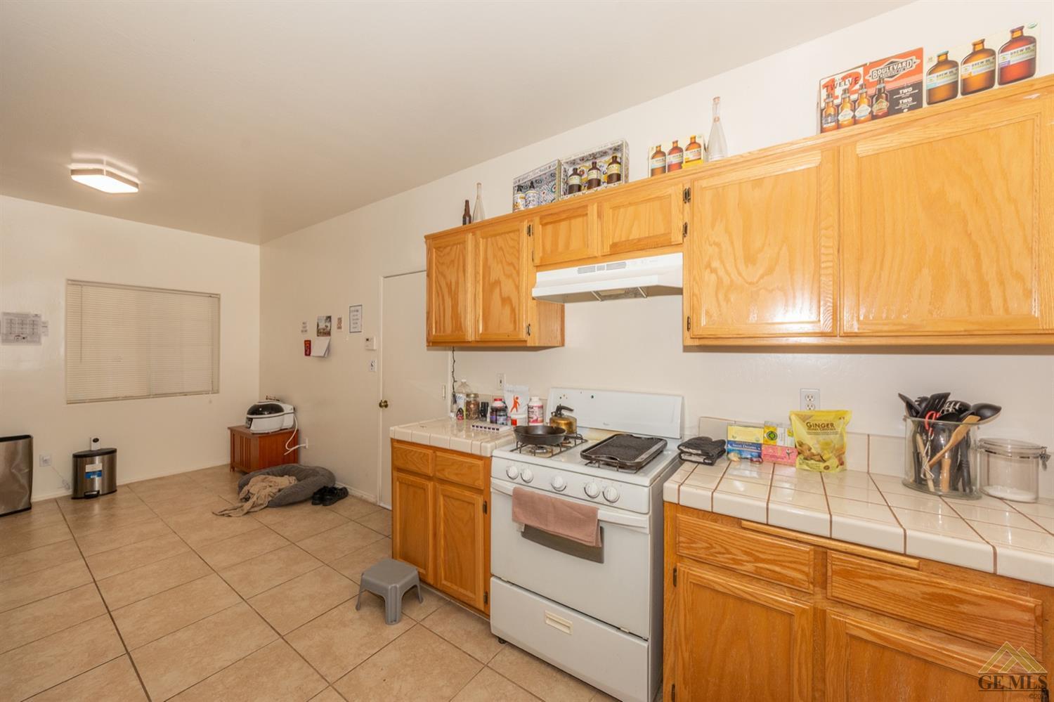 3903 Amherst Forest Road Bakersfield, CA 93313 - Photo 19 of 39