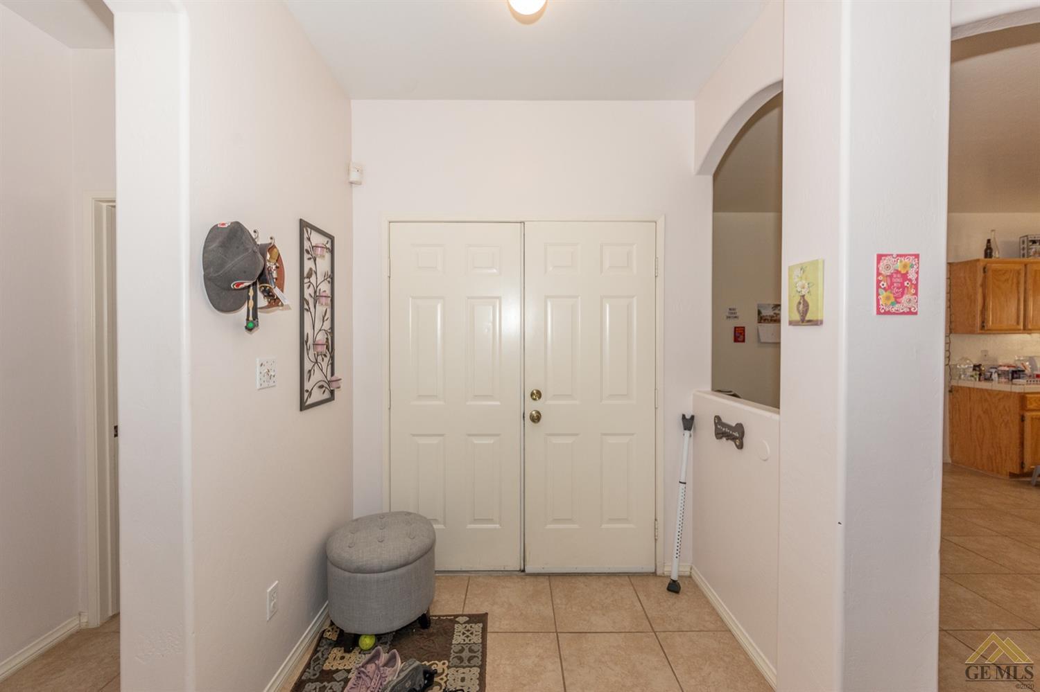 3903 Amherst Forest Road Bakersfield, CA 93313 - Photo 20 of 39