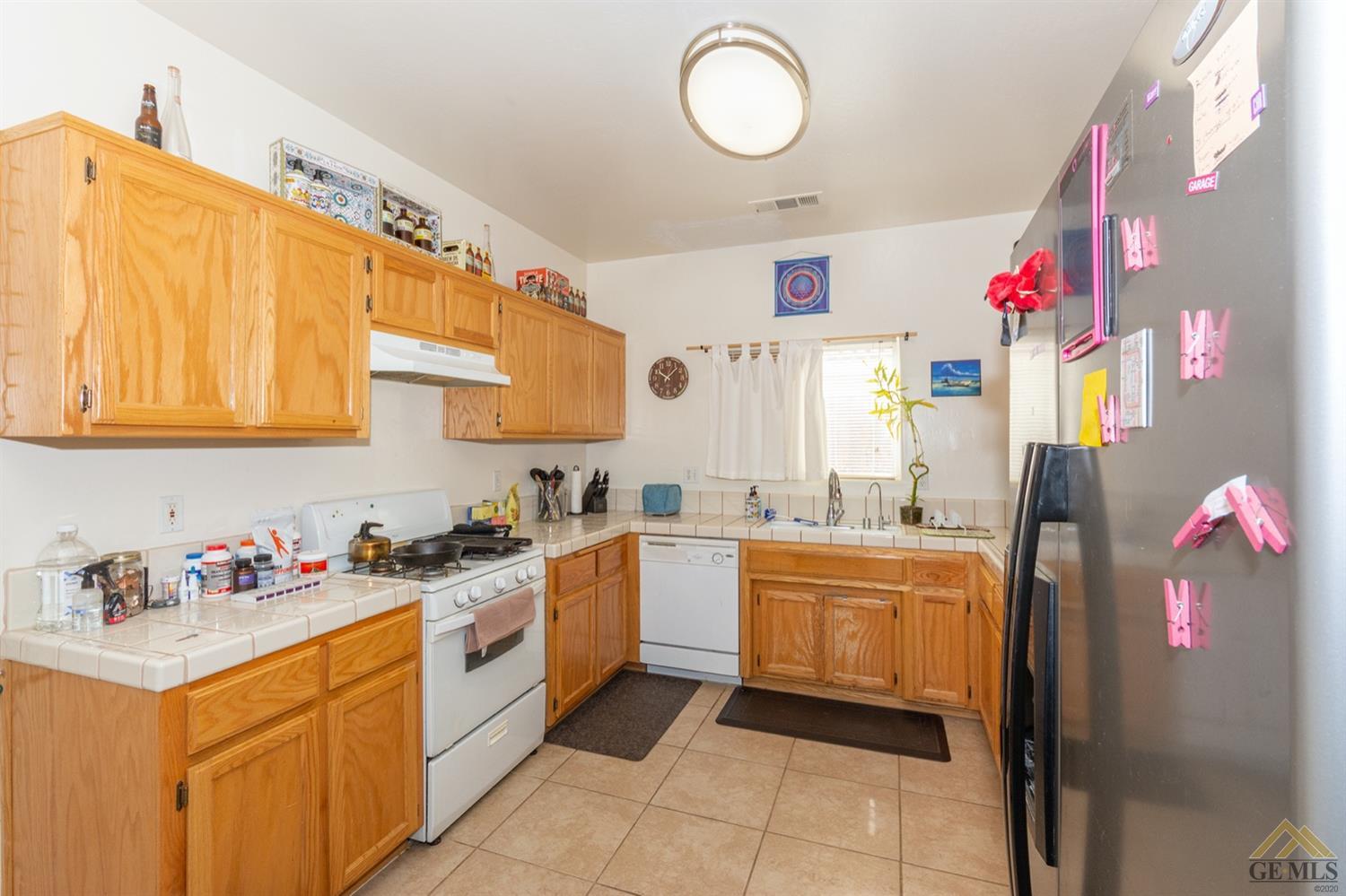 3903 Amherst Forest Road Bakersfield, CA 93313 - Photo 27 of 39