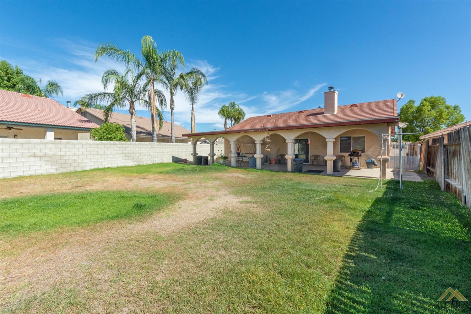 3903 Amherst Forest Road Bakersfield, CA 93313 - Photo 33 of 39