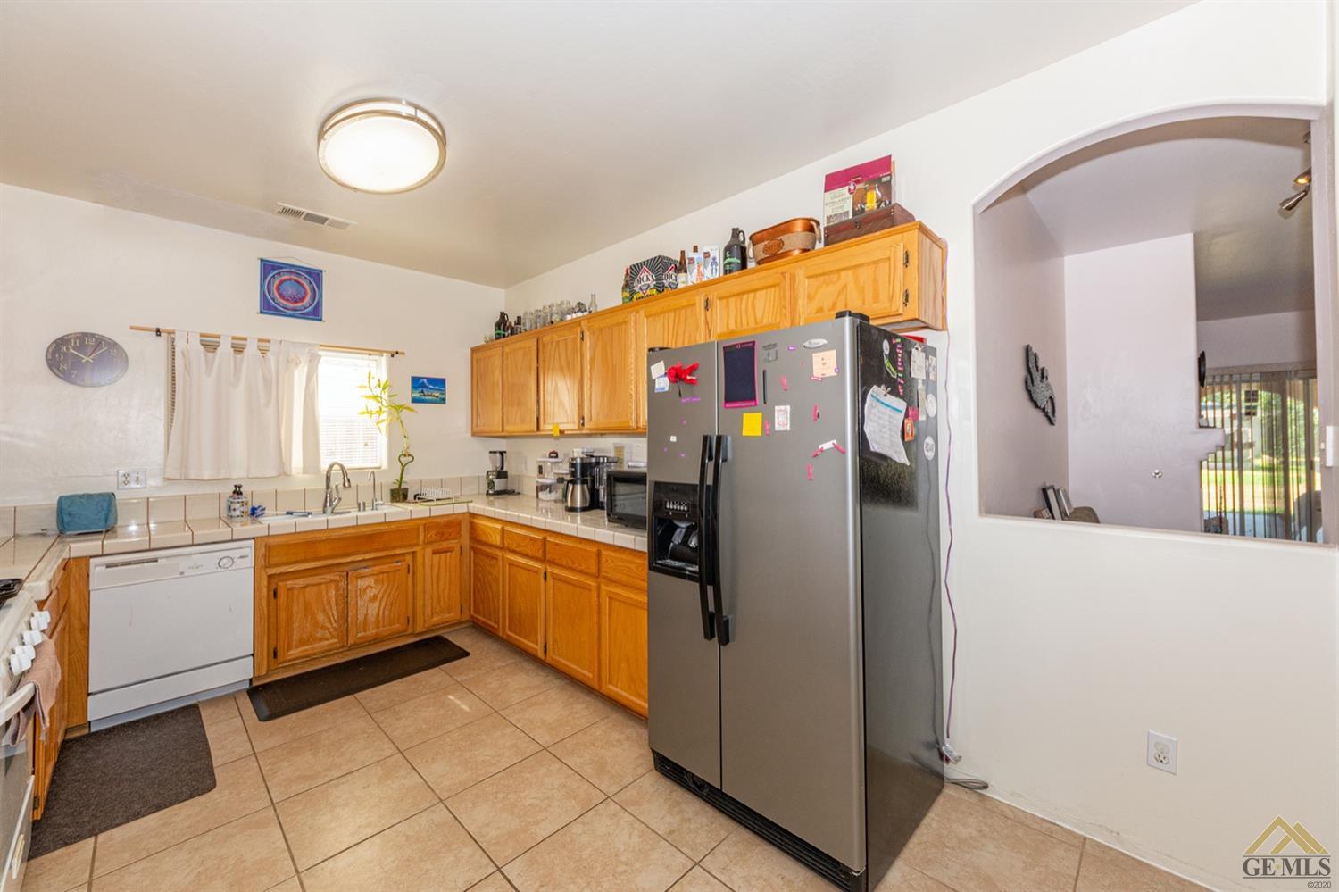 3903 Amherst Forest Road Bakersfield, CA 93313 - Photo 10 of 39