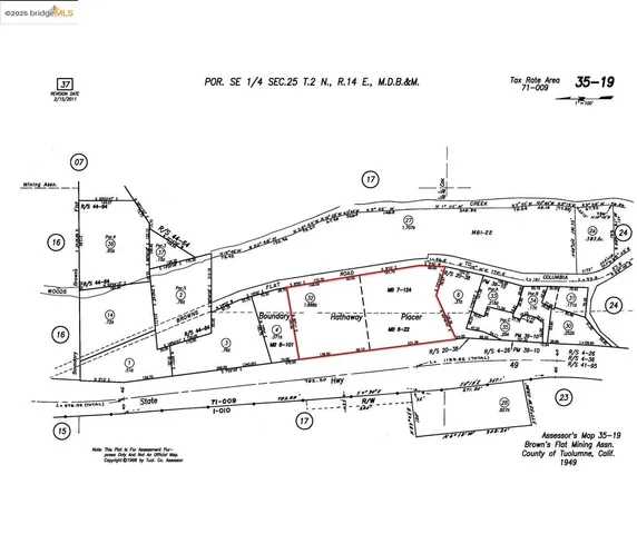 a black and white photo of a