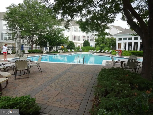 $2,400 | 21836 Jarvis Square, Ashburn, VA 20147